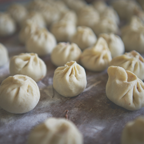 Momo Time | Photo Essay